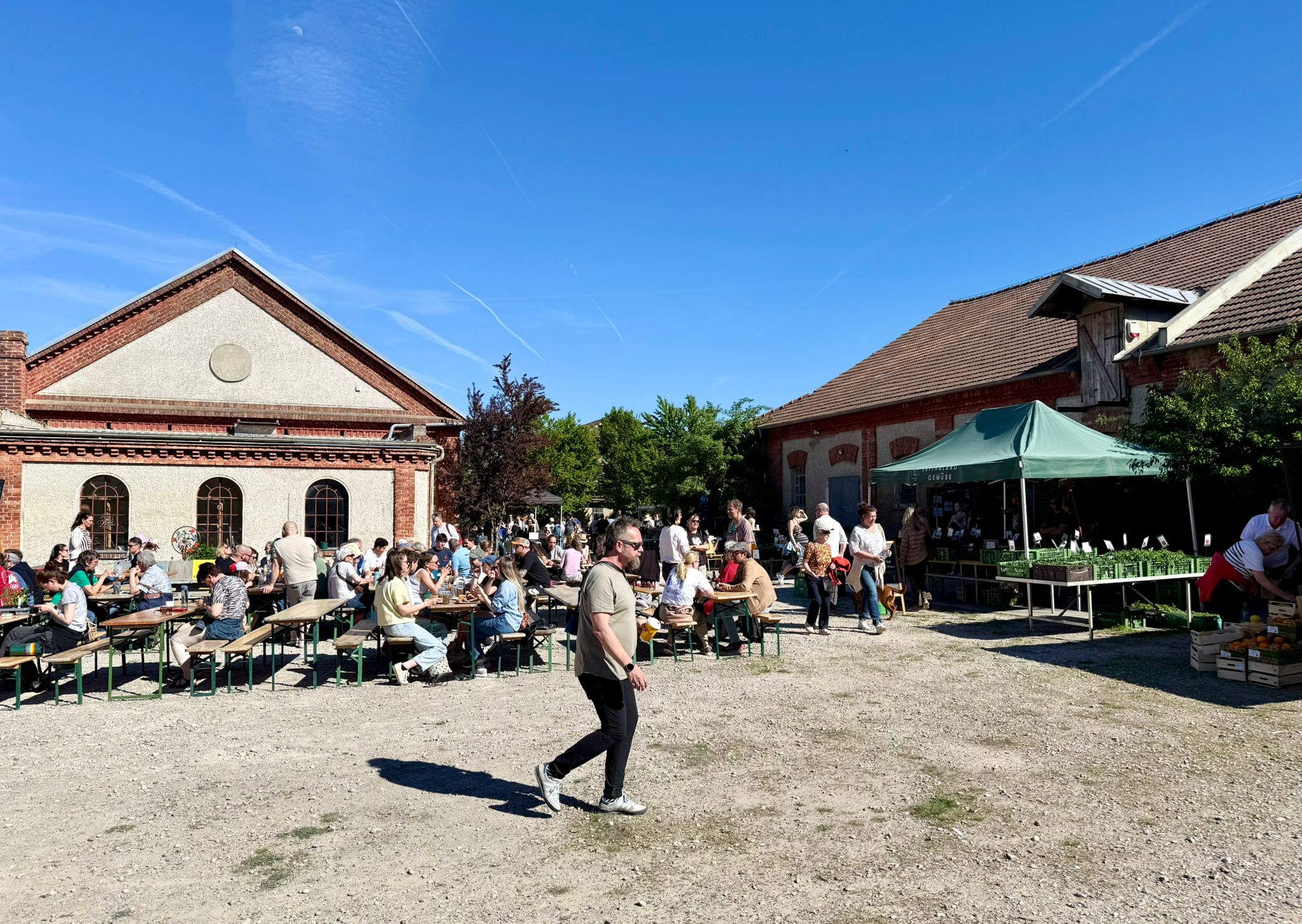 76c4c3db-44e9-43a0-8217-0653966f2078